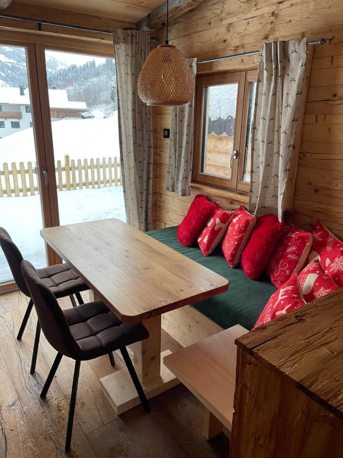 Chaleny - Das Erste Tiny House Chalet Im Zillertal Hainzenberg Exterior photo