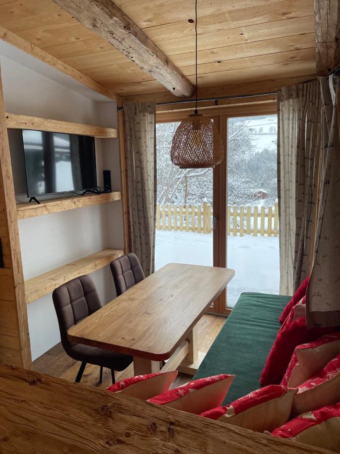 Chaleny - Das Erste Tiny House Chalet Im Zillertal Hainzenberg Exterior photo
